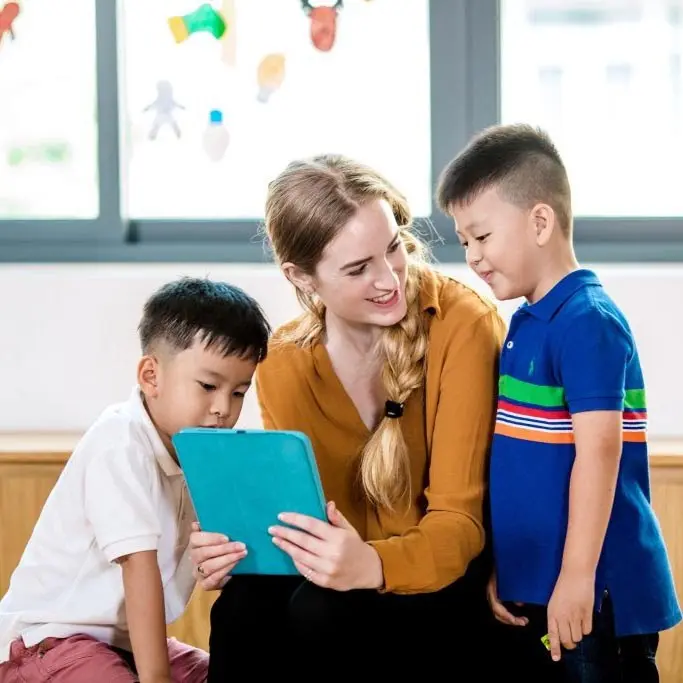 bài hát học tiếng Anh cho trẻ lớp 2