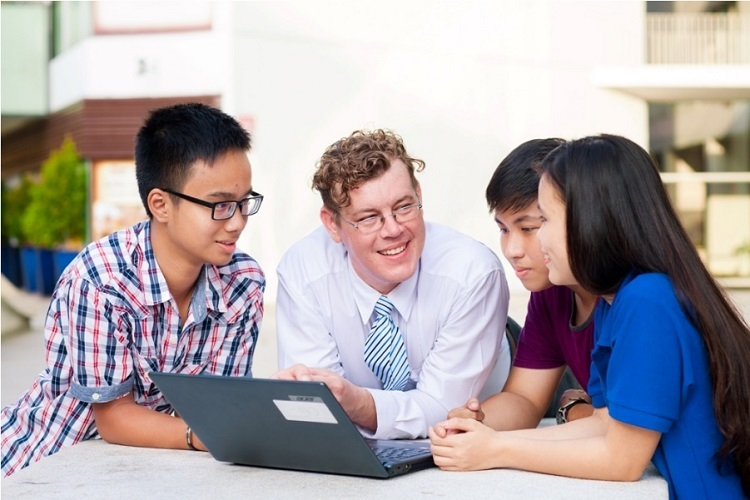 Giúp trẻ tự tin làm chủ bản thân hơn