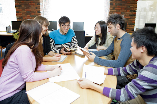 Bạn được đánh giá đúng, cải thiện hiệu quả qua khóa học SAT tại trung tâm tiếng Anh