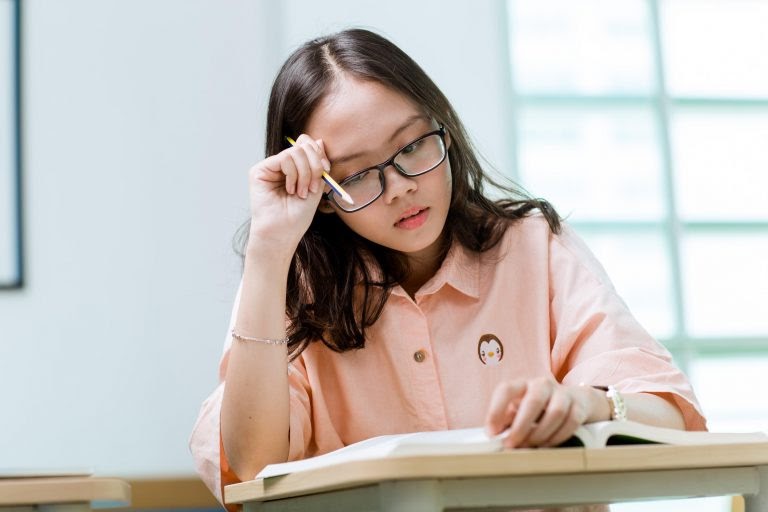 Bạn nên tìm hiểu kỹ trung tâm có khoá học cho người bị mất gốc hay không